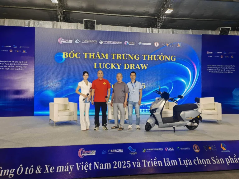 New Electric Moto Showcases at Vietnam Expo, Draws Global